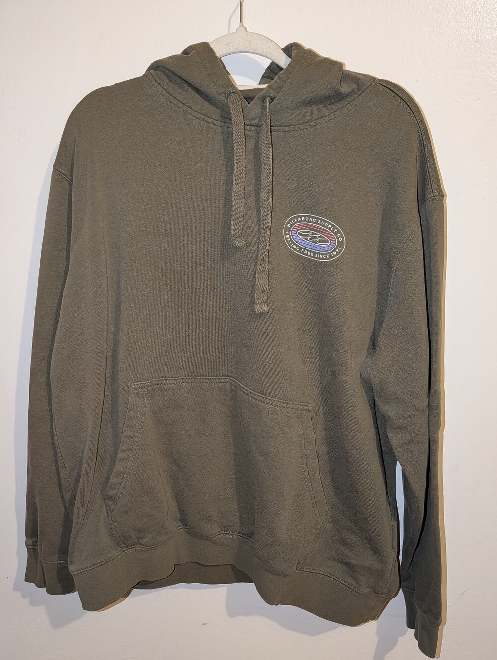 Billabong Olive Pullover Hoodie with Small Chest Logo Size XL